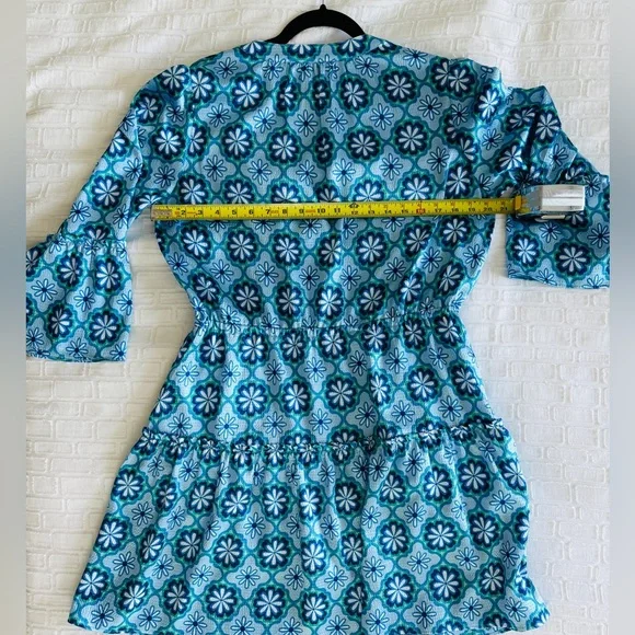 Draper James Avery Shirtdress in Hammered Satin, Size Medium - Picture 5 of 7